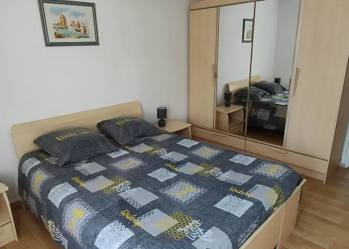 Agreable Maison 7 Personnes Proche Centre Ville De Nogent