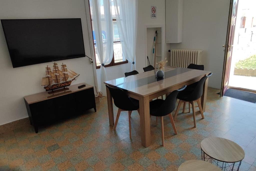 Agreable Maison 7 Personnes Proche Centre De Villa Nogent-le-Rotrou